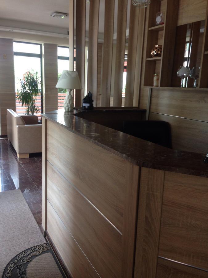 Hotel Millenium2 Prizren Kültér fotó